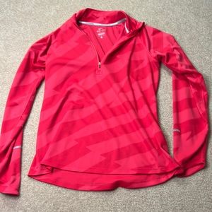 Womens Nike medium dri fit pull over
